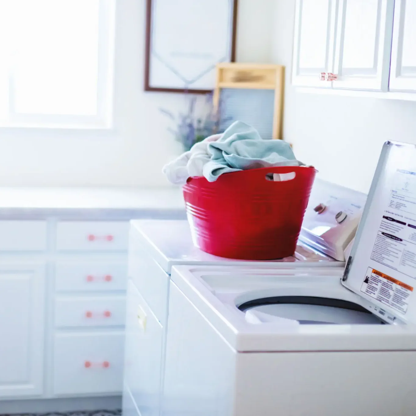 1927cf82-3e83-4cf9-90fc-f03290ccc0e7