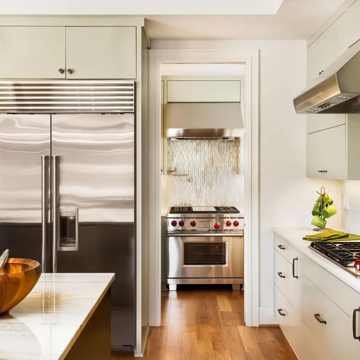 ce7cfb80-6d88-4995-a8f2-58e53914c3cb